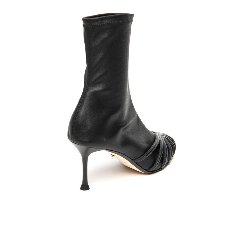 alevi boots & bottines Boots Iman Semelles: Cuir -Talons: 6 à 9 cm ... alevi boots & bottines Boots Iman Semelles: Cuir -Talons: 6 à 9 cm ...