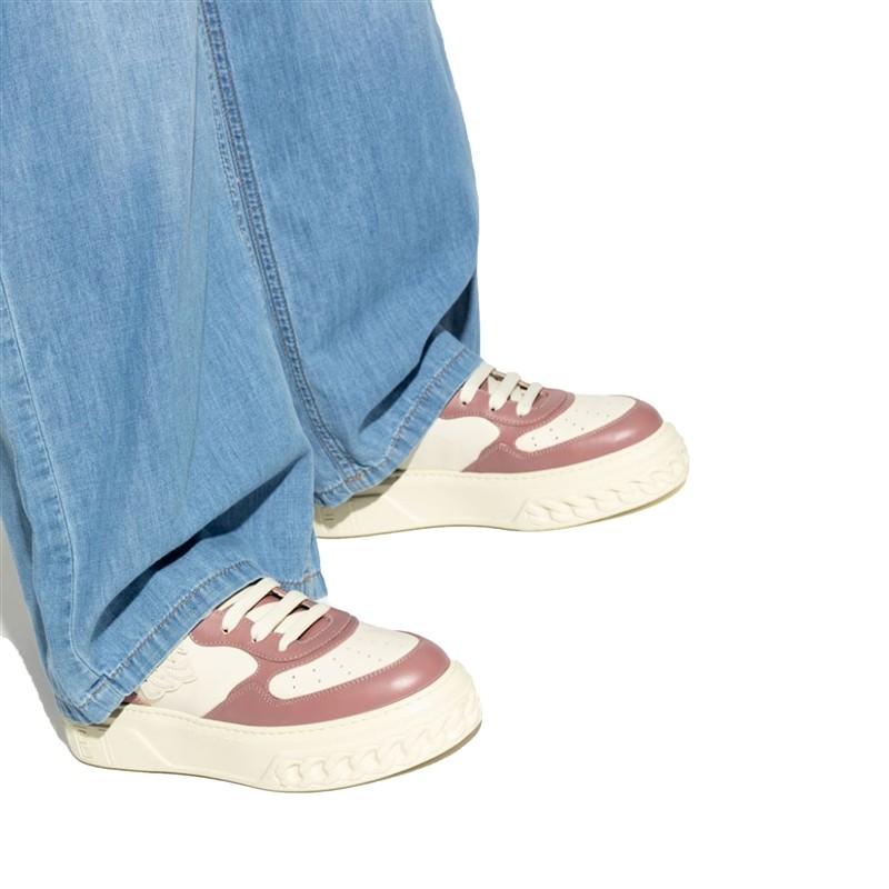 Sneakers Off Road