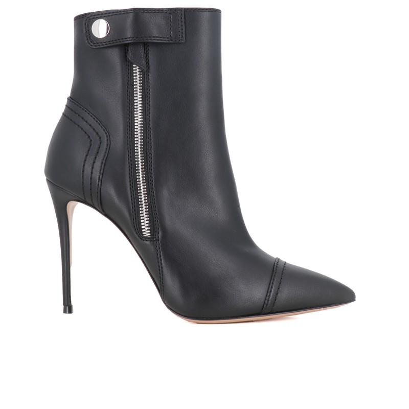 Boots Julia