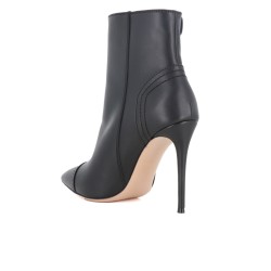 casadei boots & bottines Boots Julia Détails : Zip -Semelles: Cuir ...