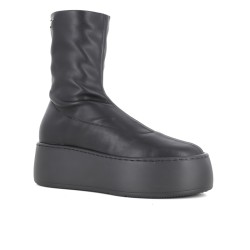 Boots Comp