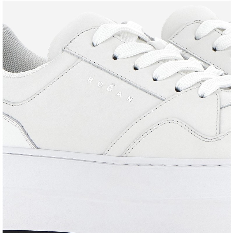 Sneakers H670
