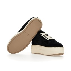 Sneakers H670