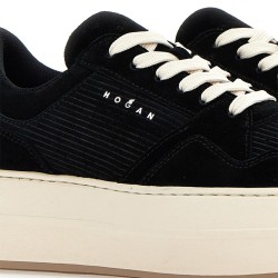 Sneakers H670