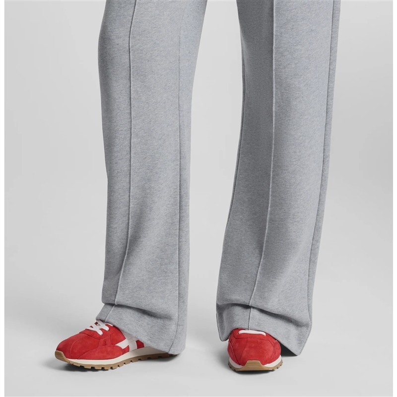 Sneakers H671