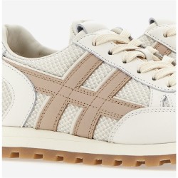 Sneakers H671
