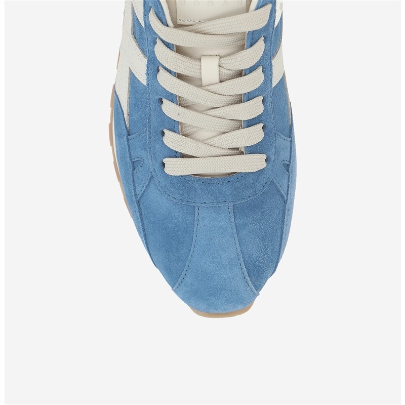Sneakers H671
