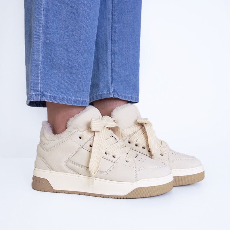 Sneakers H667