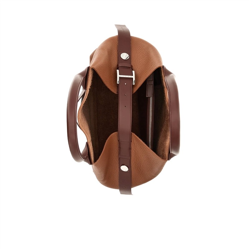 hogan sacs à main Sac New Family Détails : Bandoulière -Matières: C... hogan sacs à main Sac New Family Détails : Bandoulière -Matières: C...