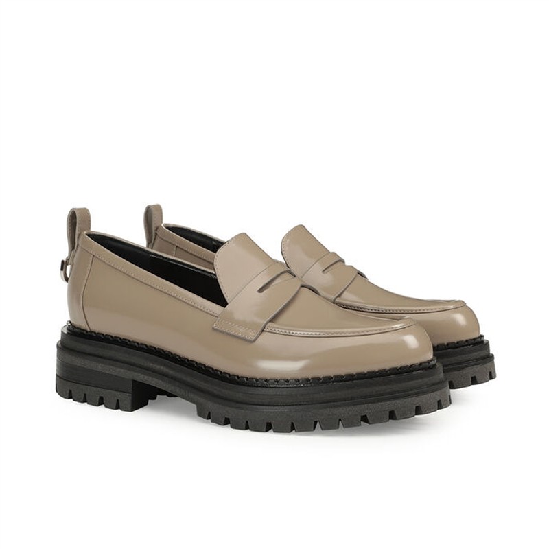 sergio rossi mocassins et slip-on Mocassins CDO Détails : Oversize ... sergio rossi mocassins et slip-on Mocassins CDO Détails : Oversize ...