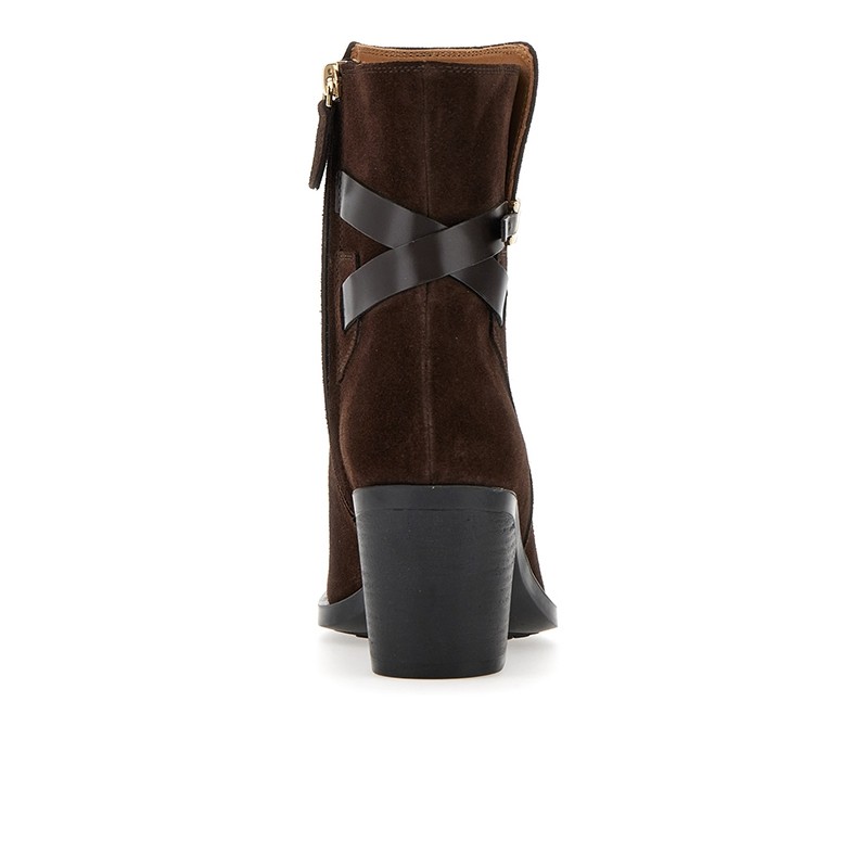 tod's boots & bottines Boots Jodhpur Détails : Bijoux -Semelles: Go... tod's boots & bottines Boots Jodhpur Détails : Bijoux -Semelles: Go...