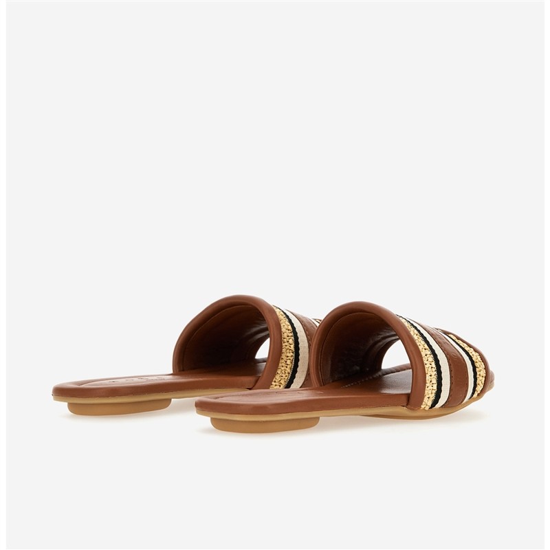 hogan sandales Mules H685 Détails : Mules -Semelles: Gomme -Talons:...