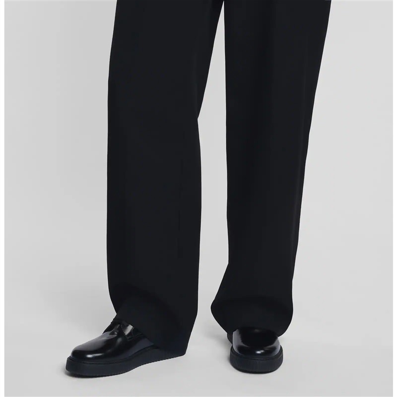 Derbies H677