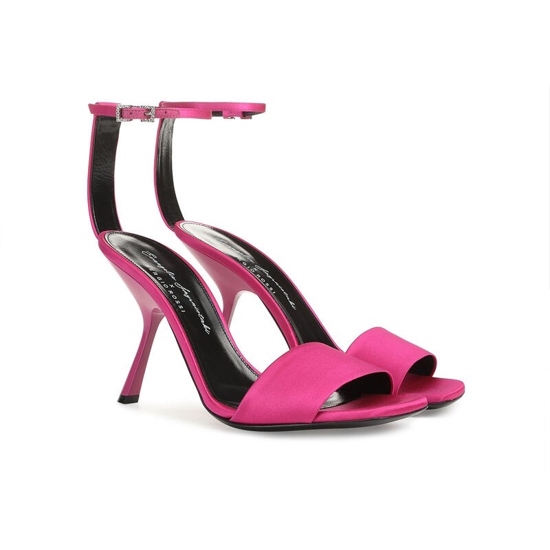 sergio rossi sandales Sandales Capsule Détails : Bijoux -Semelles: ...
