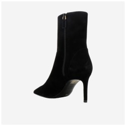 Boots Stuartpower