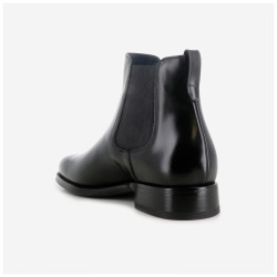 Boots Elite
