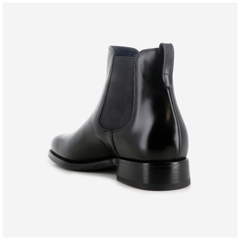 Boots Elite