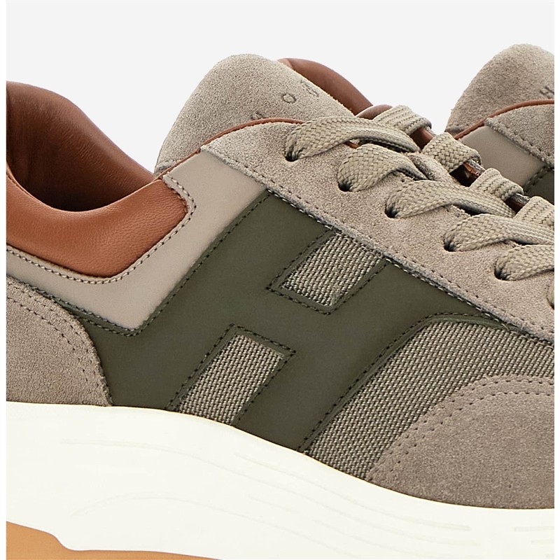 hogan sneakers Sneakers Hyperlight Détails : Oversize -Semelles: Go... hogan sneakers Sneakers Hyperlight Détails : Oversize -Semelles: Go...
