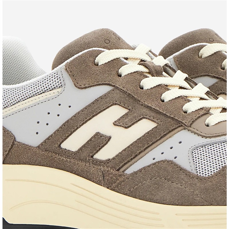 hogan sneakers Sneakers Hyperlight Détails : Oversize -Semelles: Go... hogan sneakers Sneakers Hyperlight Détails : Oversize -Semelles: Go...