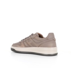 Sneakers H630