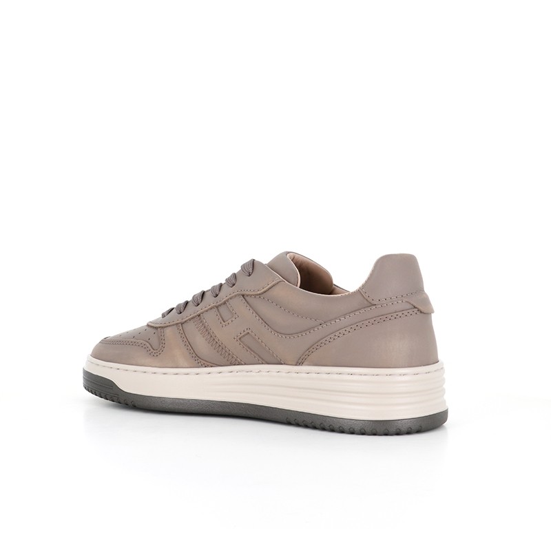 Sneakers H630