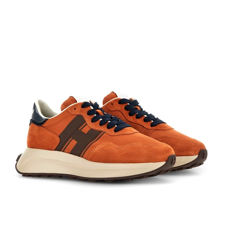 hogan sneakers Sneakers H641 Détails : Basses -Semelles: Gomme -Sem... hogan sneakers Sneakers H641 Détails : Basses -Semelles: Gomme -Sem...
