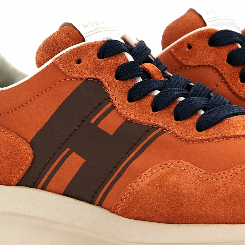 hogan sneakers Sneakers H641 Détails : Basses -Semelles: Gomme -Sem... hogan sneakers Sneakers H641 Détails : Basses -Semelles: Gomme -Sem...