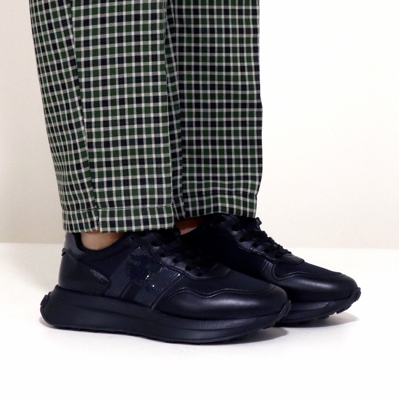 hogan sneakers Sneakers H641 Détails : Oversize -Semelles: Gomme -S... hogan sneakers Sneakers H641 Détails : Oversize -Semelles: Gomme -S...