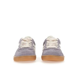 Sneakers H647