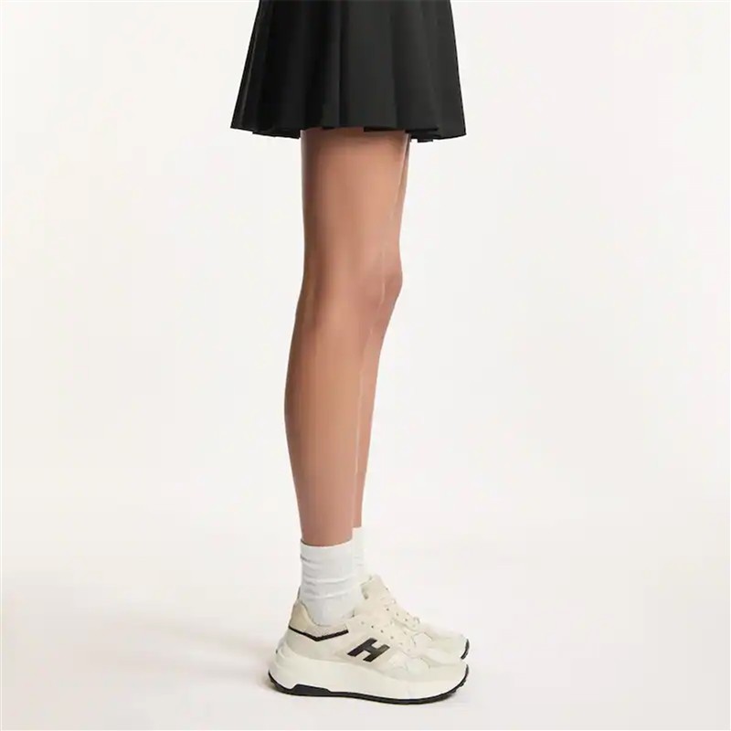 Sneakers H669