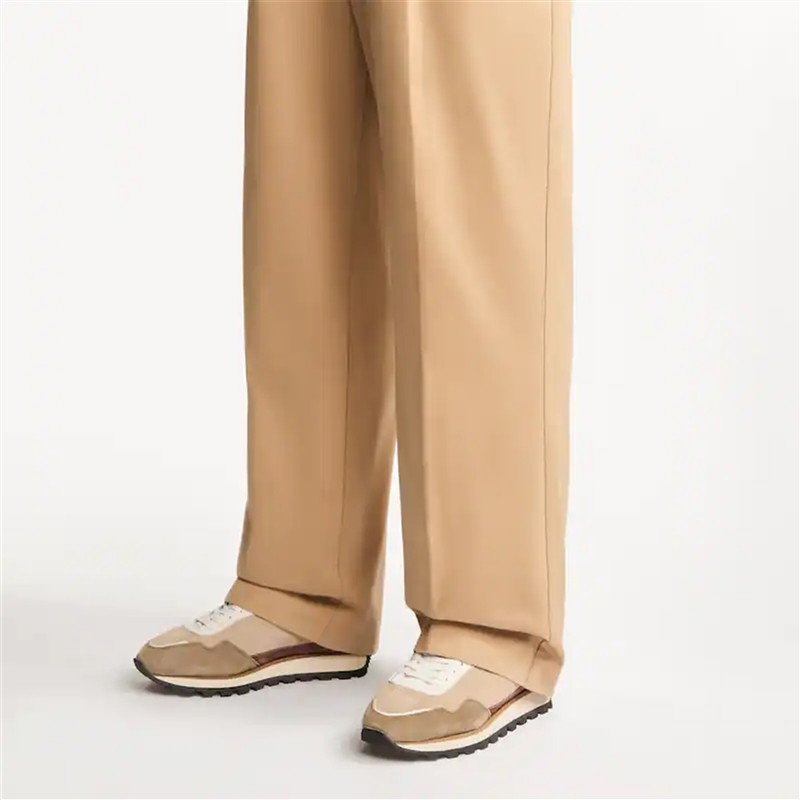 Sneakers H671