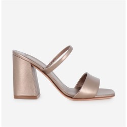3 juin sandales sandales cika t90 Détails : Mules -Semelles: Cuir -...