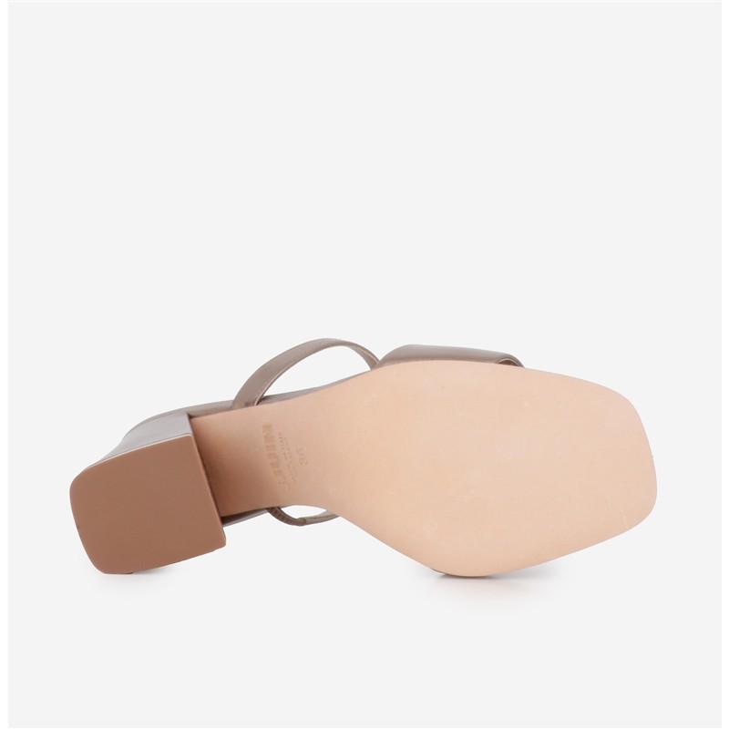 3 juin sandales sandales cika t90 Détails : Mules -Semelles: Cuir -...