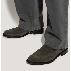 mocassins pierce