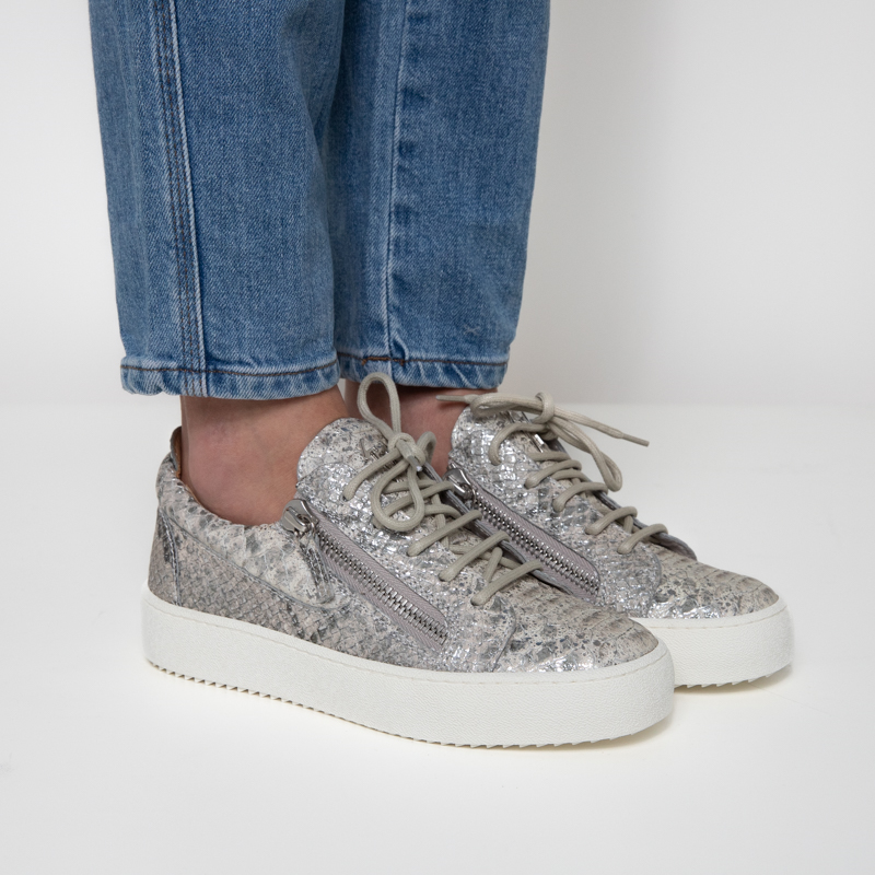 giuseppe zanotti sneakers Sneakers Frankie Détails : Basses -Détail... giuseppe zanotti sneakers Sneakers Frankie Détails : Basses -Détail...
