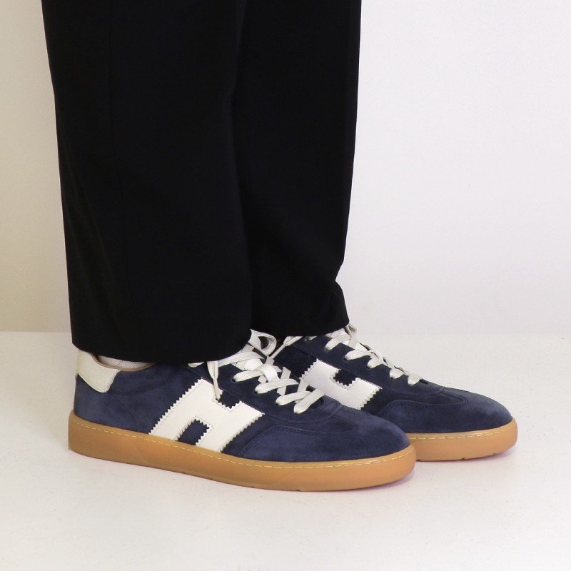 Sneakers H647