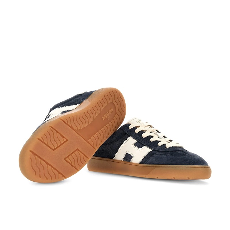Sneakers H647