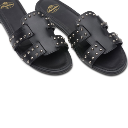 church's sandales Mules Dee Dee Détails : Cloutées -Détails : Mules...