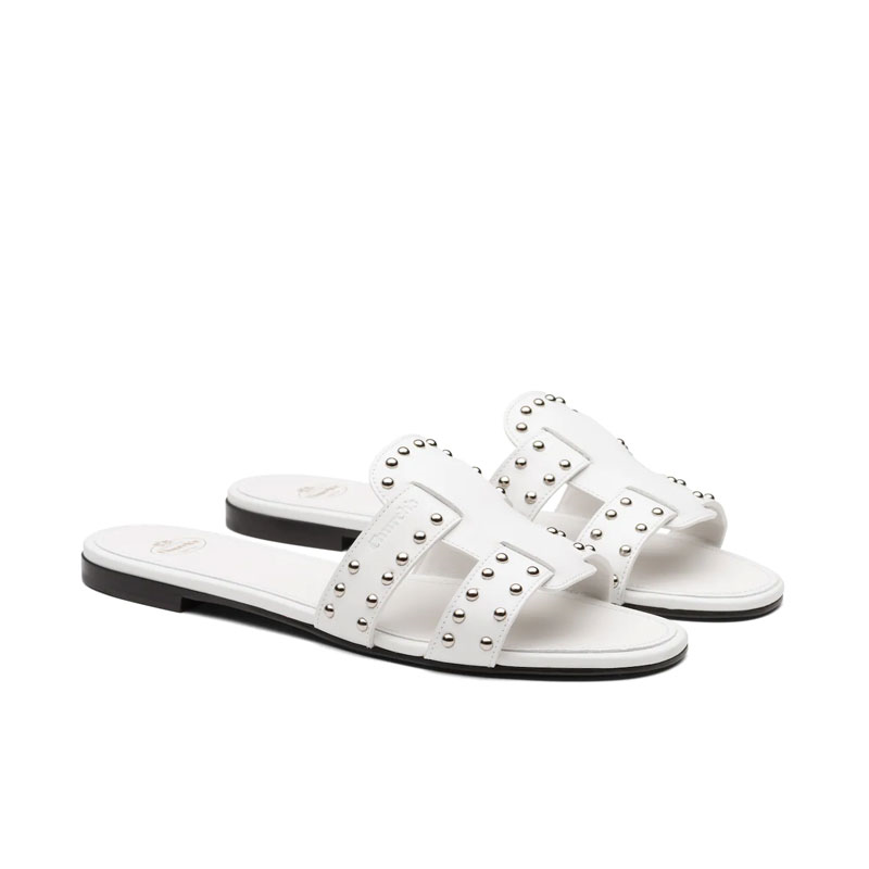 church's sandales Mules Dee Dee Détails : Cloutées -Détails : Mules...