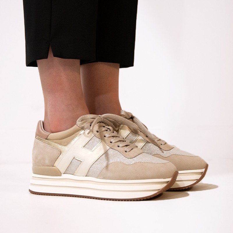 hogan sneakers Sneakers H222 Détails : Oversize -Semelles: Gomme -M... hogan sneakers Sneakers H222 Détails : Oversize -Semelles: Gomme -M...
