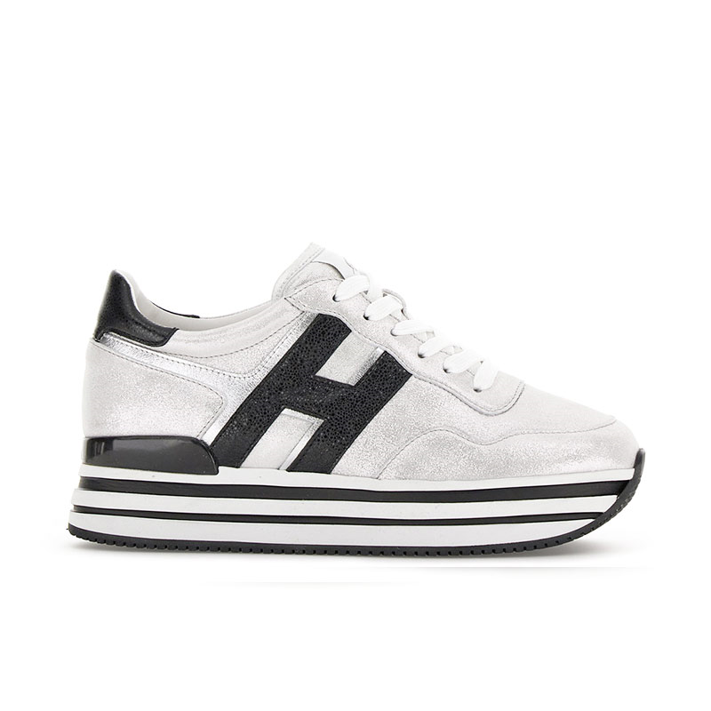 hogan sneakers Sneakers H222 Détails : Basses -Détails : Oversize -... hogan sneakers Sneakers H222 Détails : Basses -Détails : Oversize -...