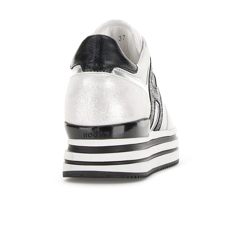 hogan sneakers Sneakers H222 Détails : Basses -Détails : Oversize -... hogan sneakers Sneakers H222 Détails : Basses -Détails : Oversize -...