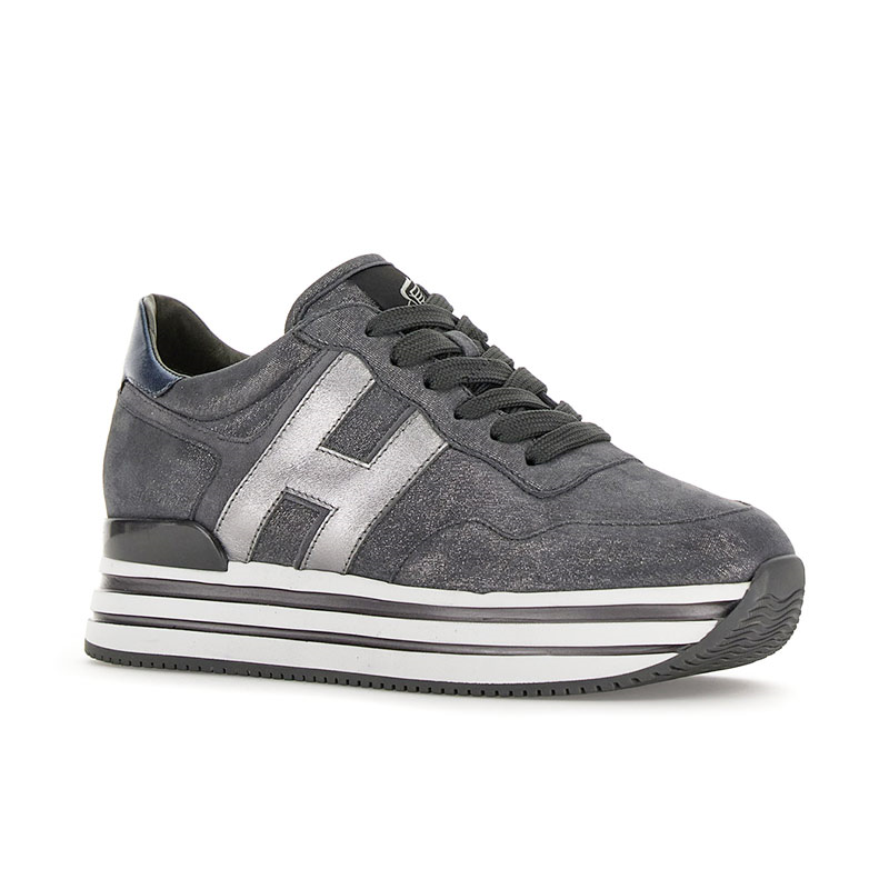 hogan sneakers Sneakers H222 Détails : Basses -Détails : Oversize -... hogan sneakers Sneakers H222 Détails : Basses -Détails : Oversize -...