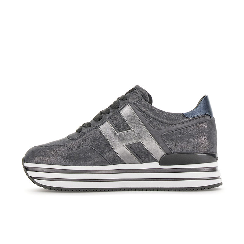 hogan sneakers Sneakers H222 Détails : Basses -Détails : Oversize -... hogan sneakers Sneakers H222 Détails : Basses -Détails : Oversize -...