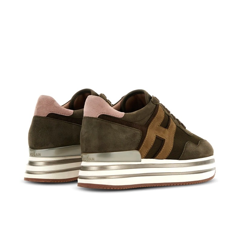 hogan sneakers Sneakers H222 Détails : Oversize -Semelles: Gomme -S... hogan sneakers Sneakers H222 Détails : Oversize -Semelles: Gomme -S...