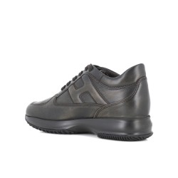 Sneakers Interactive