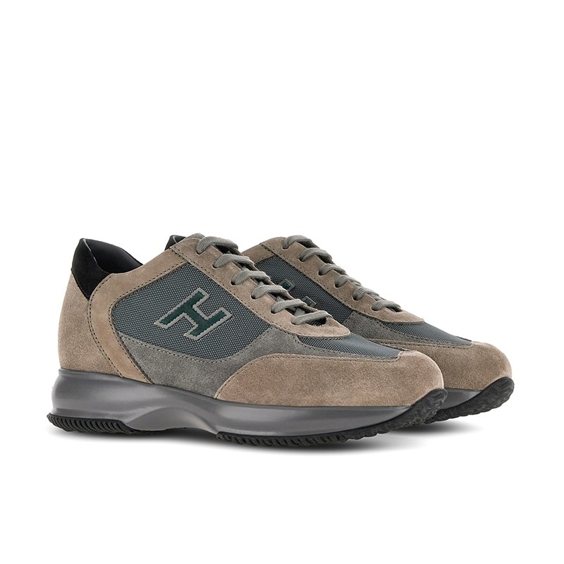 Sneakers Interactive