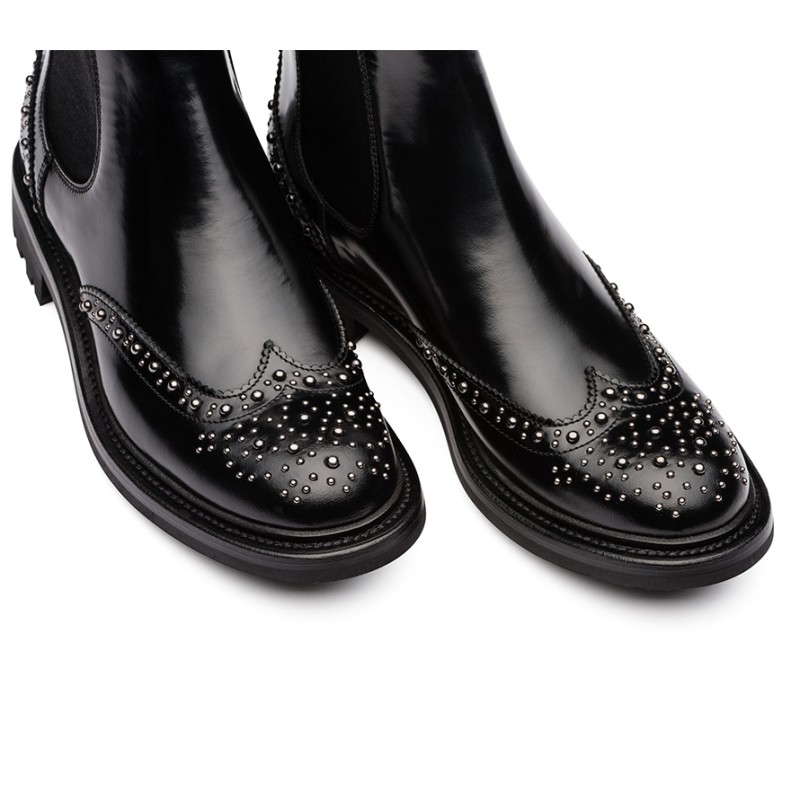 church's boots & bottines Boots Aura 2 Détails : Cloutées -Détails ... church's boots & bottines Boots Aura 2 Détails : Cloutées -Détails ...