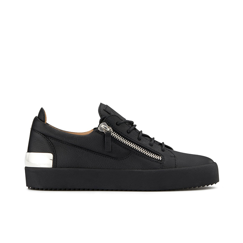 giuseppe zanotti sneakers Sneakers Frankie Détails : Bijoux -Détail... giuseppe zanotti sneakers Sneakers Frankie Détails : Bijoux -Détail...