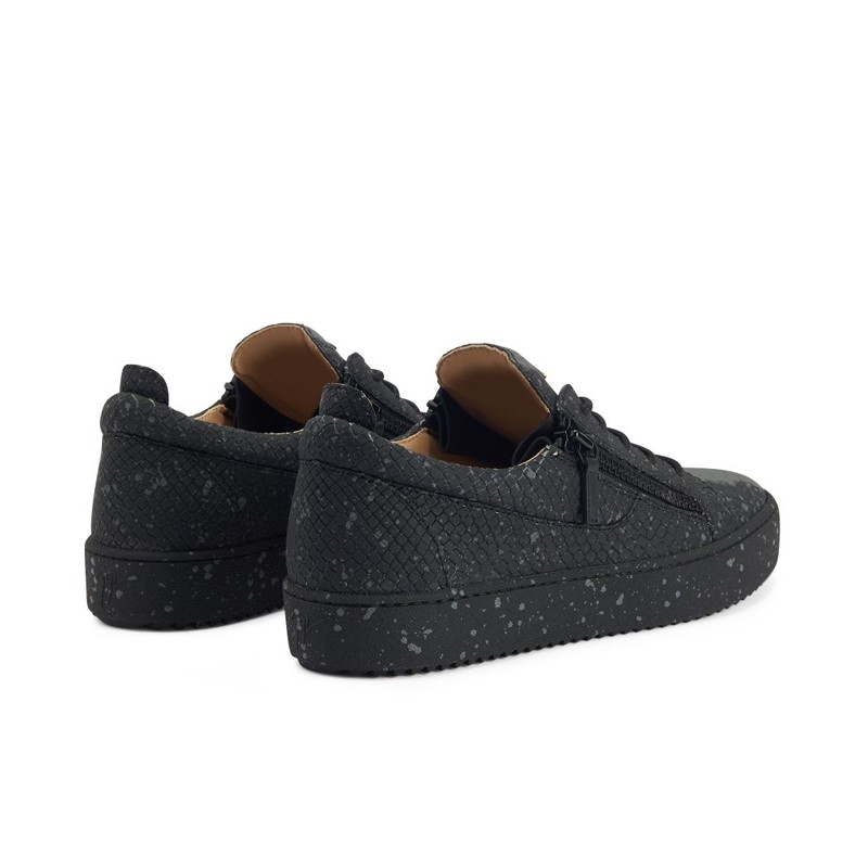 giuseppe zanotti sneakers Sneakers Frankie Détails : Zip -Détails :... giuseppe zanotti sneakers Sneakers Frankie Détails : Zip -Détails :...